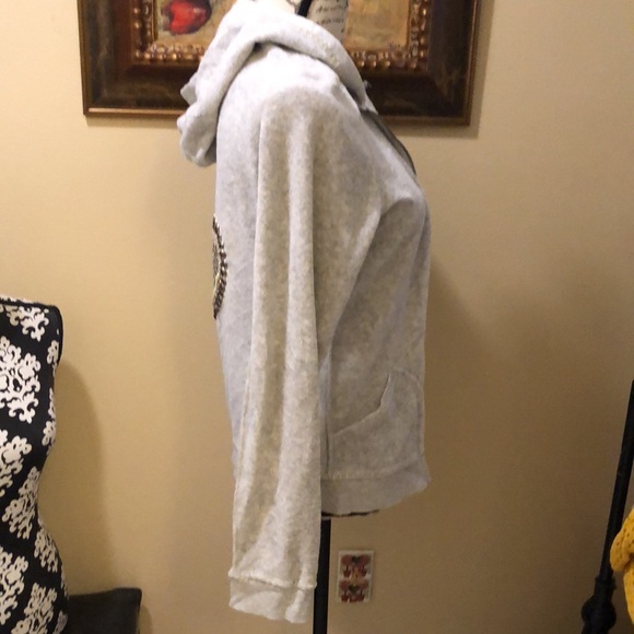 🩶Twisted Heart terry cloth heart embellished back classic zip up hoodie - Picture 6 of 13